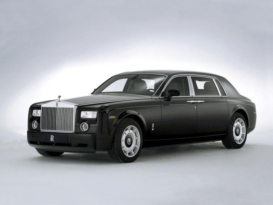  Rolls-Royce Phantom EWB 2005 года  (фото 1 из 19)